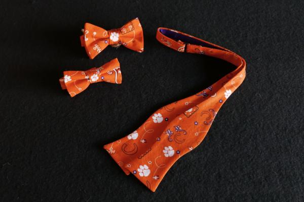 Clemson Bow Tie