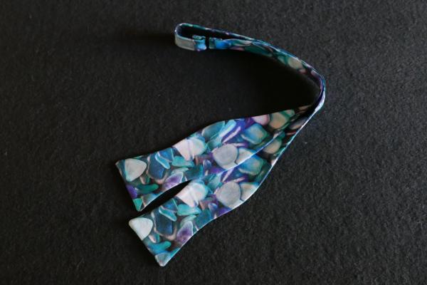 Sea Glass Bow Tie