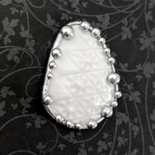 Donegal Parian Vase Shard Pin/Pendant picture