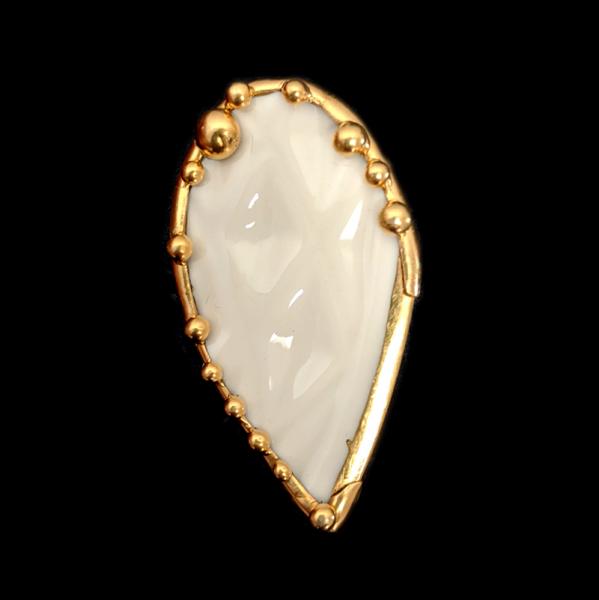 Irish Belleek Shard Pin/Pendant - 24K Gold picture