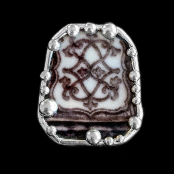 1850s Mulberry Shard Pin/Pendant