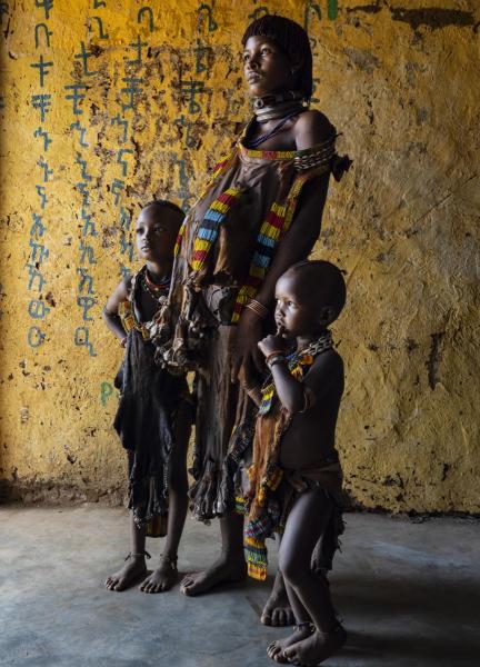 School Drop Off_Omo Valley, Ethiopia picture