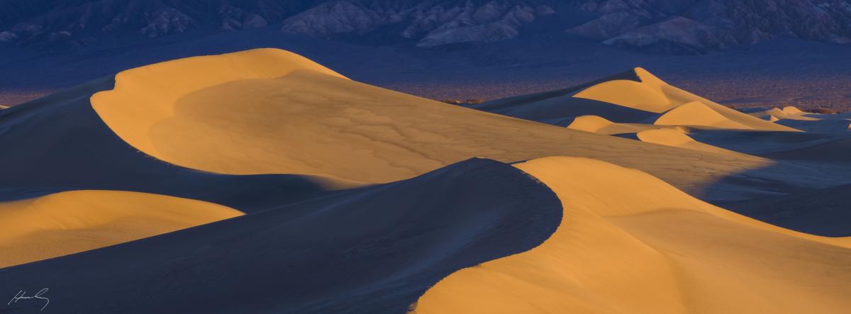 Dawn at Mesquite Dunes_Death Valley National Park, California