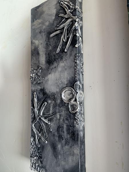 Vertical Reef in Pewter 10x30"