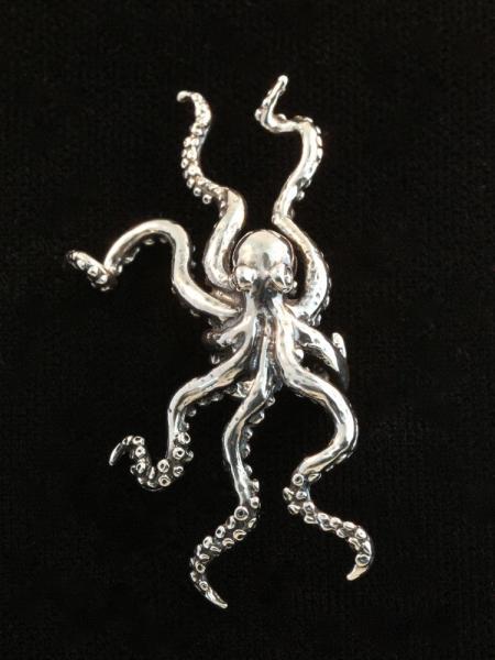 Octopus Ear Cuff - Silver picture