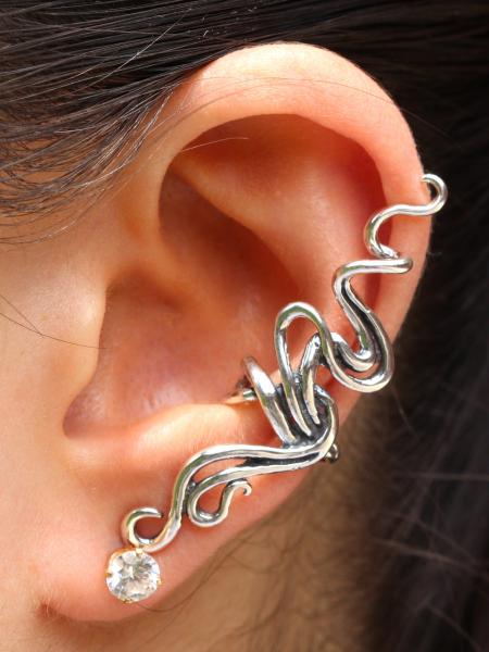 Spiro Ear Cuff - Silver picture
