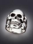 Large Skull and Crossbones Ring - Silver