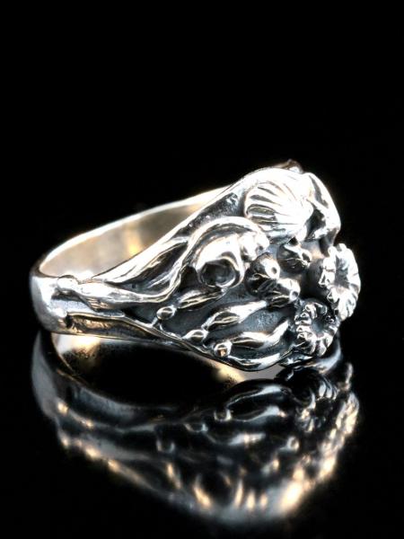 Tide Pool Ring - Silver picture