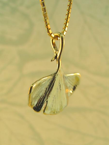 Gold Ginkgo Leaf Charm - 14k Gold picture