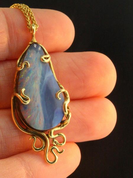 Wave Drop Opal Pendant - 18K Gold picture