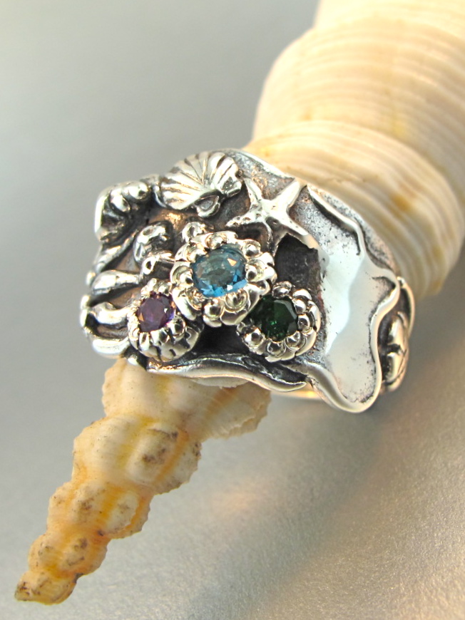 Tide Pool Ring with Gemstones - Silver picture