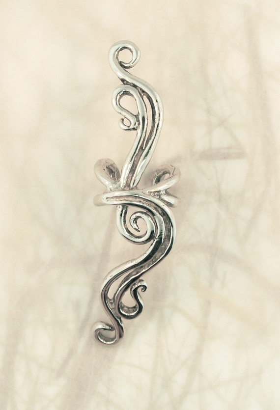 French Twist Ear Cuff - Silver picture