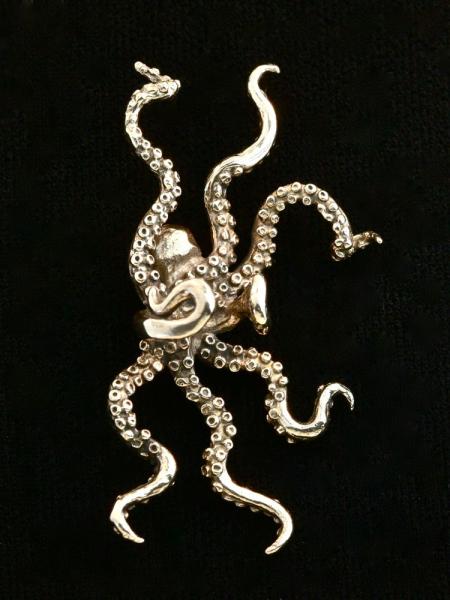 Octopus Ear Cuff - Bronze picture