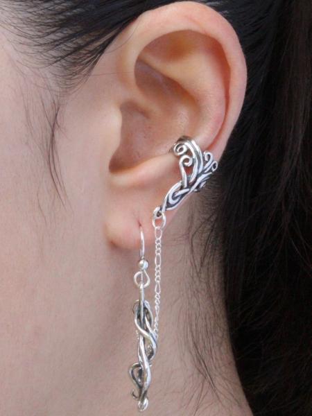 Arabesque Bajoran Ear Cuff - Silver picture
