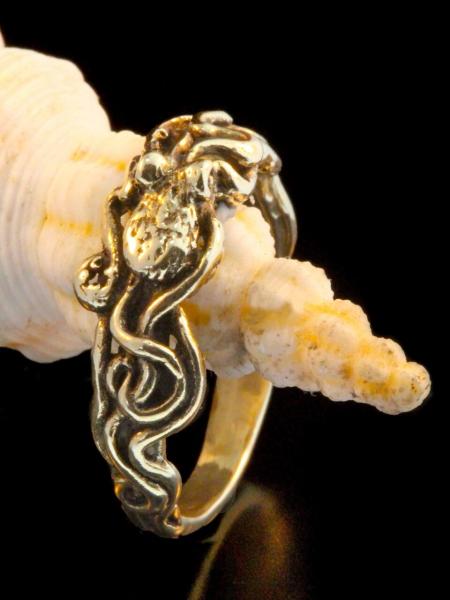 14k Gold Tentacle Twist Ring picture