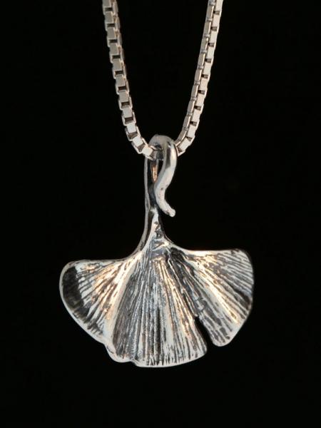 Ginkgo Leaf Charm - Silver picture