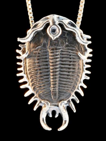 Colossal Spiked Trilobite Pendant - Silver