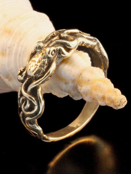 14k Gold Tentacle Twist Ring picture