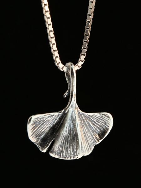 Ginkgo Leaf Charm - Silver picture