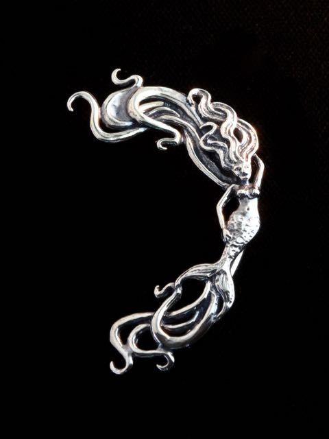 Wave Rider Mermaid Ear Wrap - Silver picture