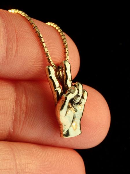 Peace Hand Sign Charm - 14k Gold picture