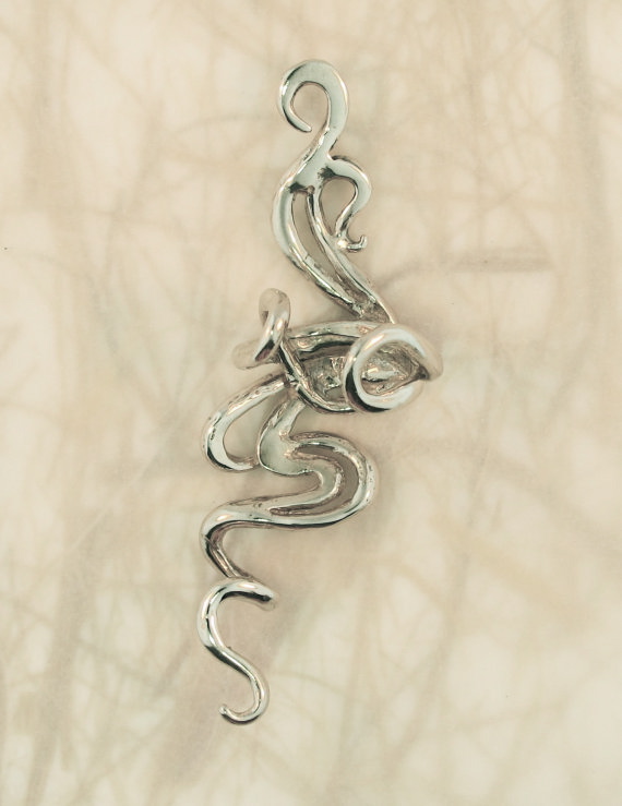 Spiro Ear Cuff - Silver picture