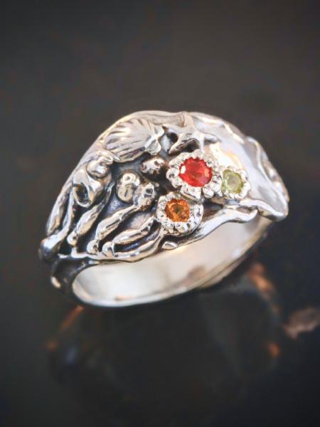 Tide Pool Ring with Gemstones - Silver picture