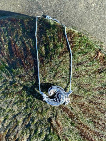 Rip Curl Wave Pendant - Silver picture