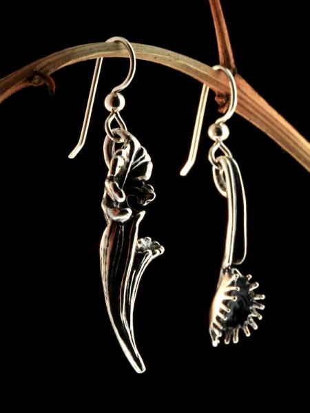 Venus Flytrap and Pitcher Plant Earrings - Silver picture