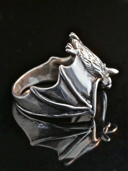 Classic Bat Ring - Silver picture