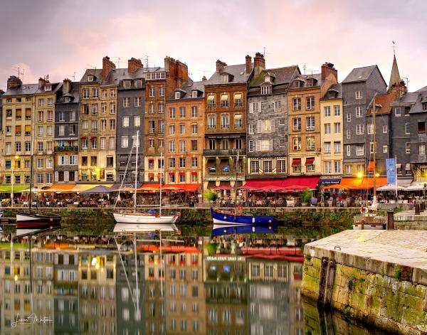 HONFLEUR HARBOR picture