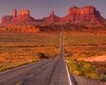 MONUMENT VALLEY SUNRISE