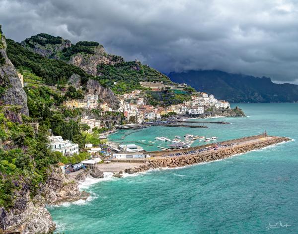 AMALFI TOWN picture