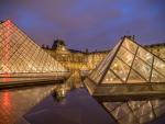 LOUVRE AT DUSK