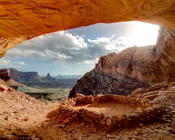 PORTAL TO AN ANCIENT WORLD picture