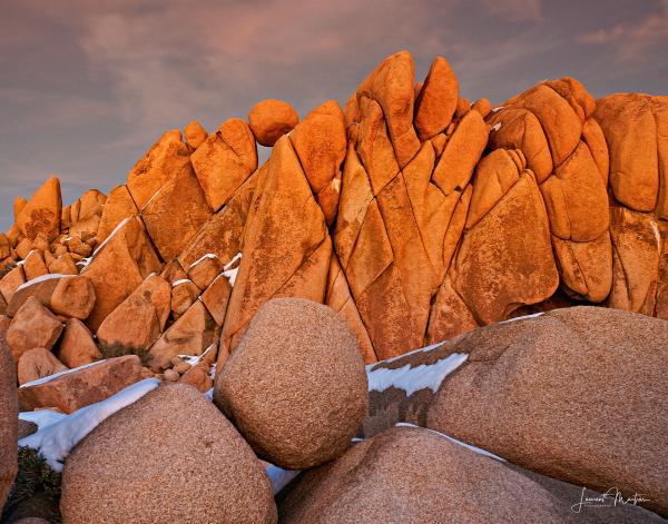 JOSHUA TREE BOULDERS