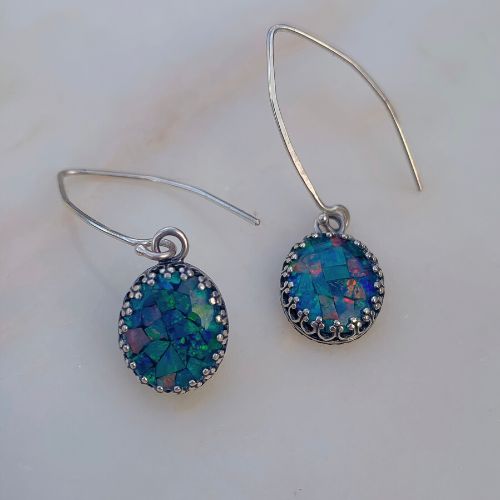 Crown earrings picture