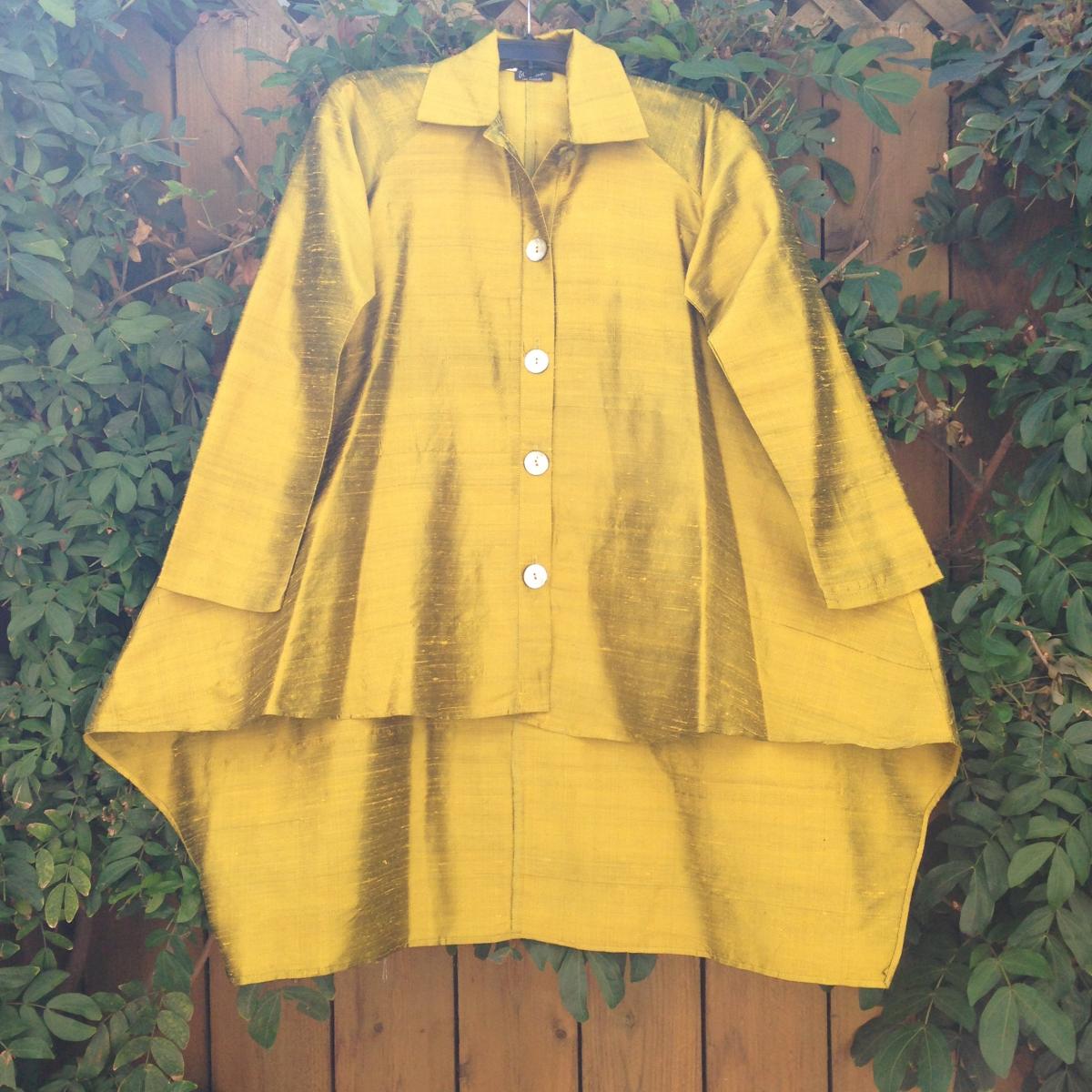 STYLE 2572A-Shirt Long Tail Flair Silk picture