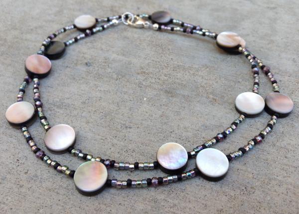 Round Mother-of-Pearl Necklace