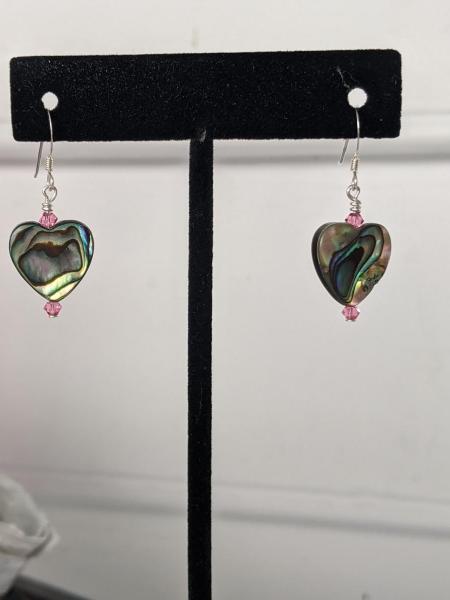 Mother-of-Pearl Heart Earrings (pink) picture