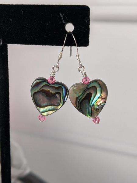 Mother-of-Pearl Heart Earrings (pink)