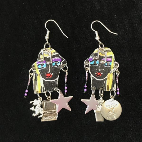 Lady Be Dragon Earrings picture