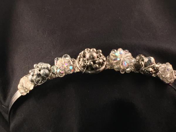 Vintage earring headband picture
