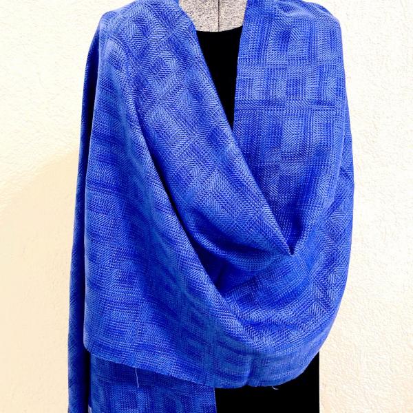 Handwoven shawl picture