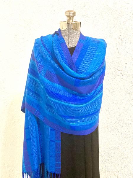 Handwoven shawl picture