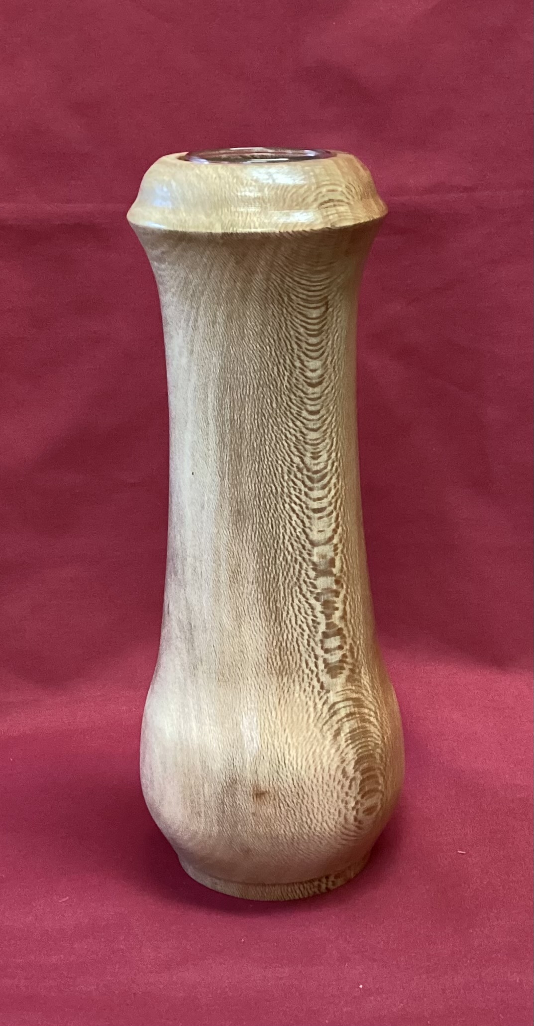 Sycamore Vase picture