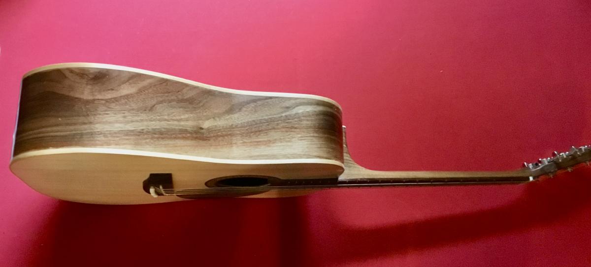 Acoustic Guitar/Sitka, Walnut, Maple picture