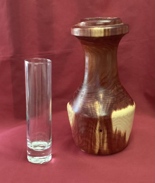 Cedar Vase picture