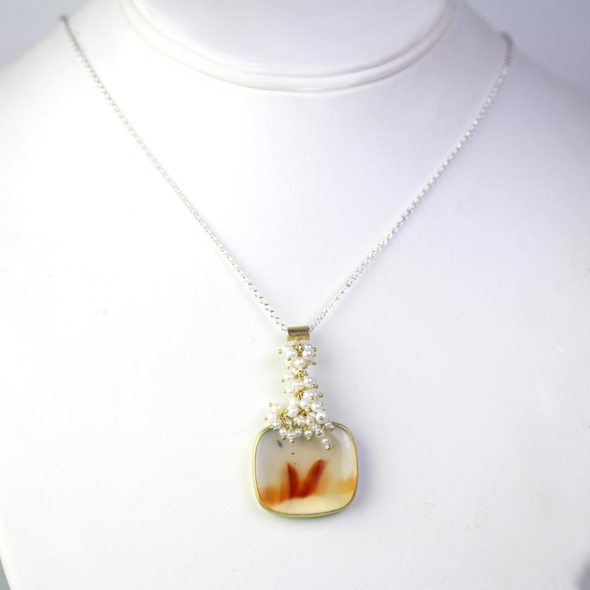 Montana Moss Agate and Draped Pearls picture