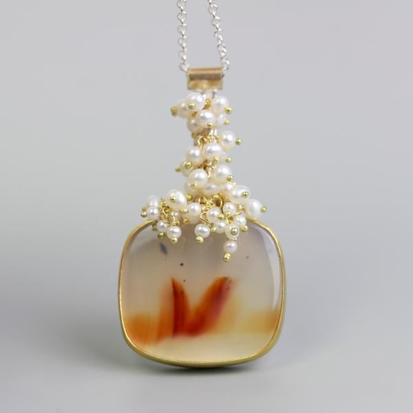 Montana Moss Agate and Draped Pearls picture